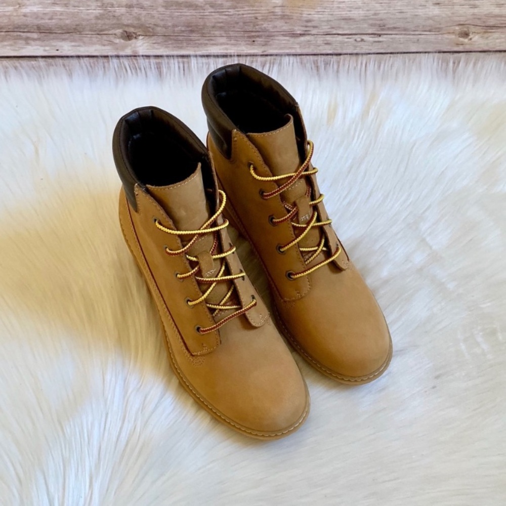 Timberland Women’s Amston 6” Wedge Booties In Wheat - Picture 5 of 7